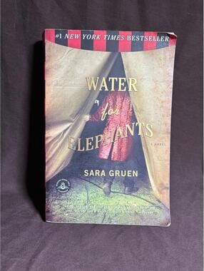 Water for Elephants by Sara Gruen - 1st Paperback Edition